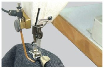 Приспособление для выполнения шва в замок для ручных швейных машин UMA-146 3/8 M Швейные машины #2